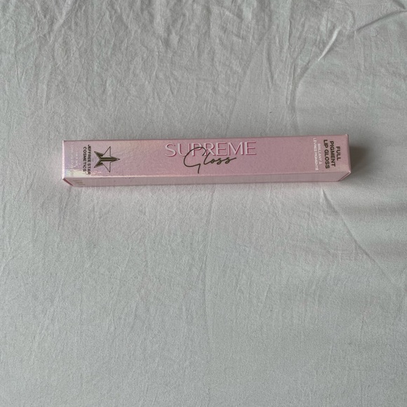 Jeffree Star Supreme Gloss - Cookie Dough Fetish - Picture 10 of 11